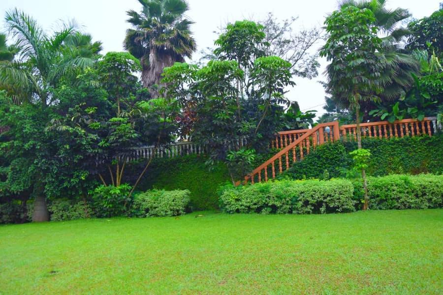 Random Park Hotel Kigali Esterno foto