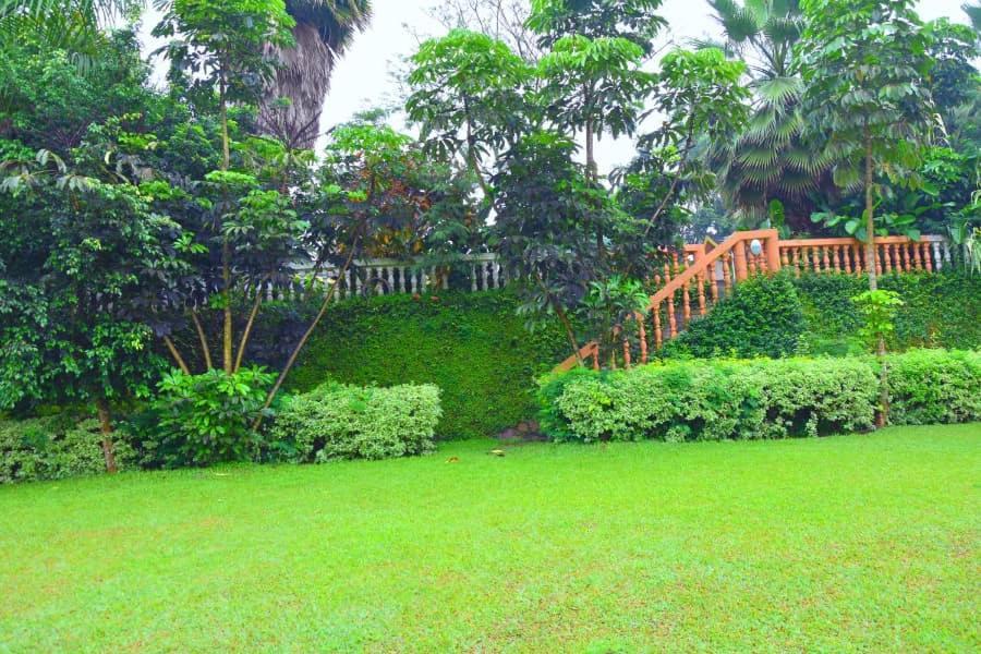 Random Park Hotel Kigali Esterno foto